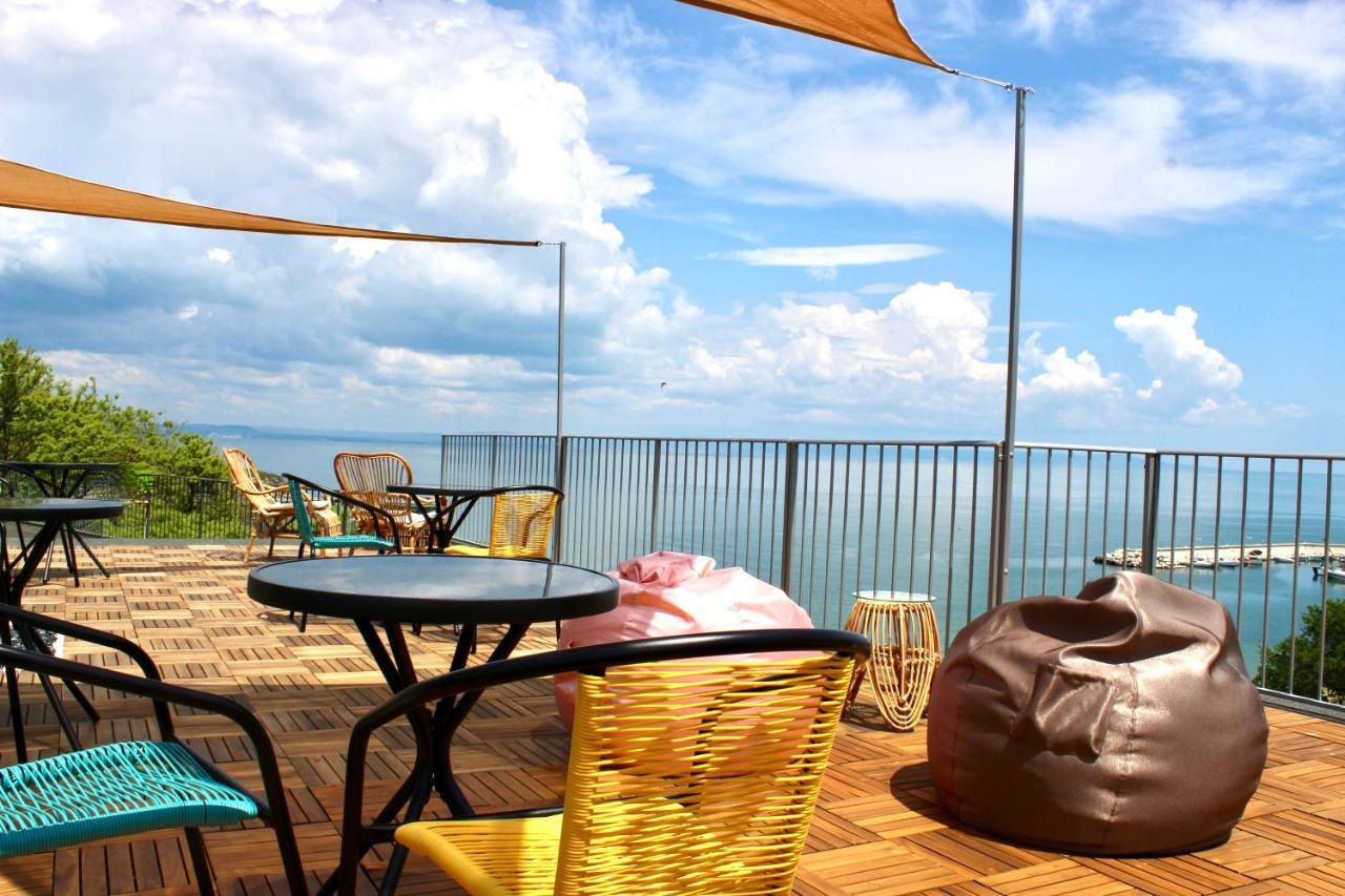 Sunset Art Beach Front Hotel Csernomorec Kültér fotó